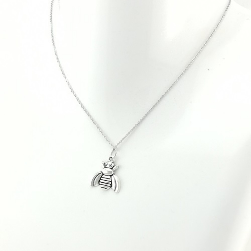 Bee Charm Necklace - Picture 3 of 4